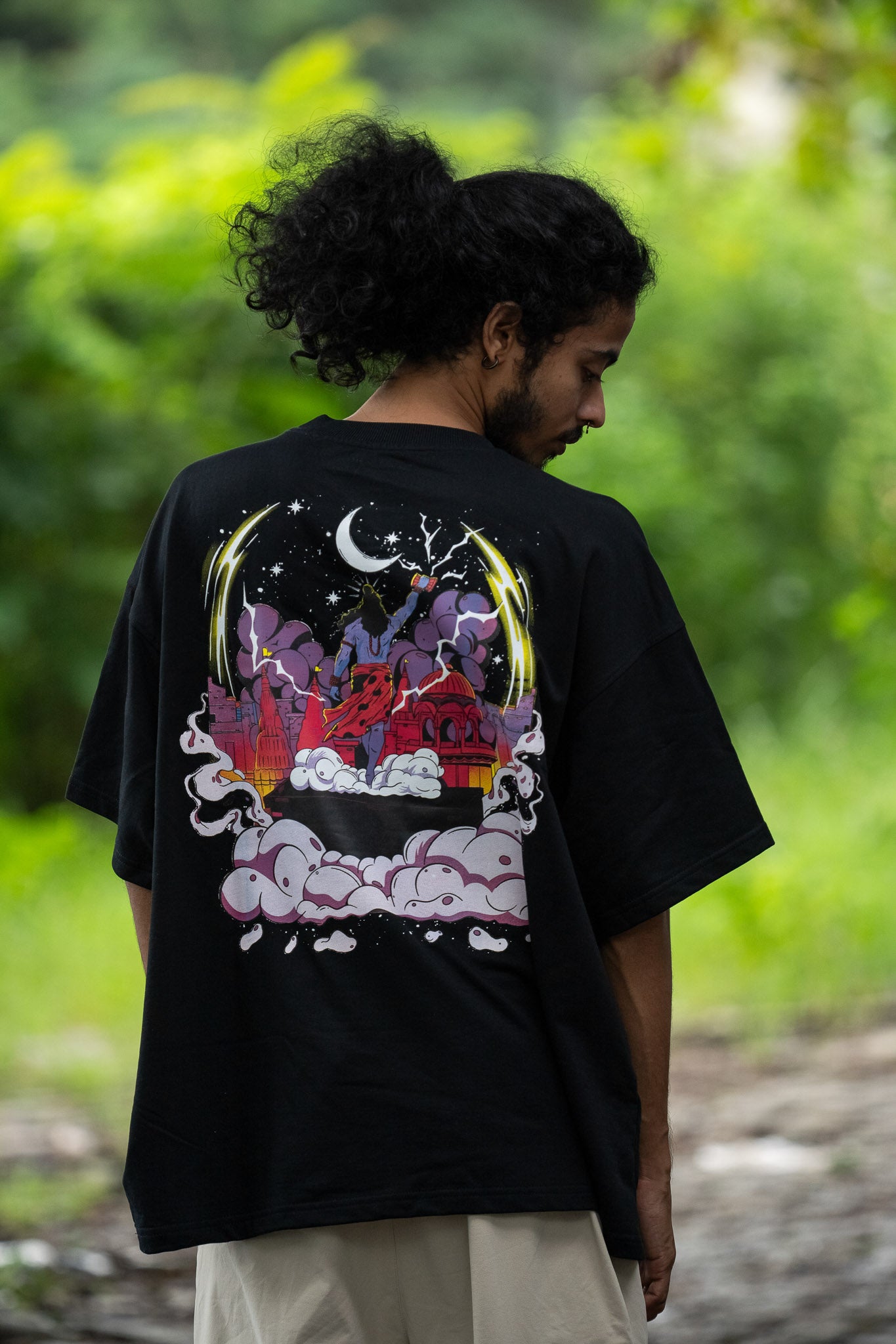 OVER SIZE  BLACK T SHIRT ON SHIVA PRINT