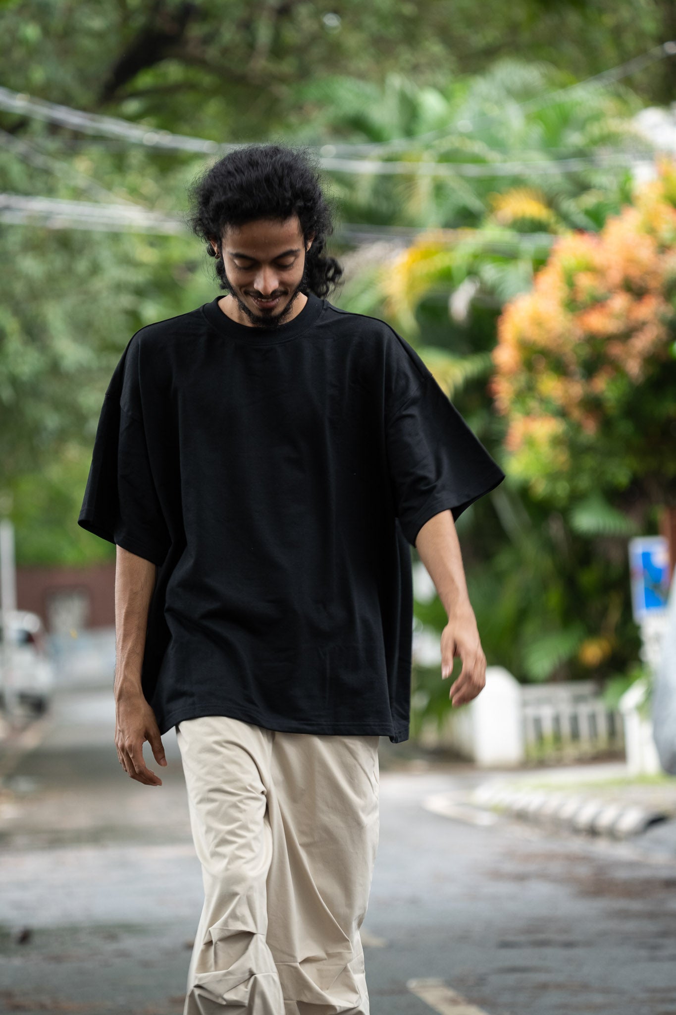 OVER SIZE  BLACK T SHIRT ON SHIVA PRINT